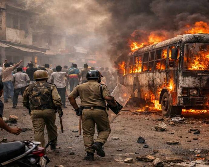 Ujjain Tarana Violence: छोटी घटना से भड़की हिंसा